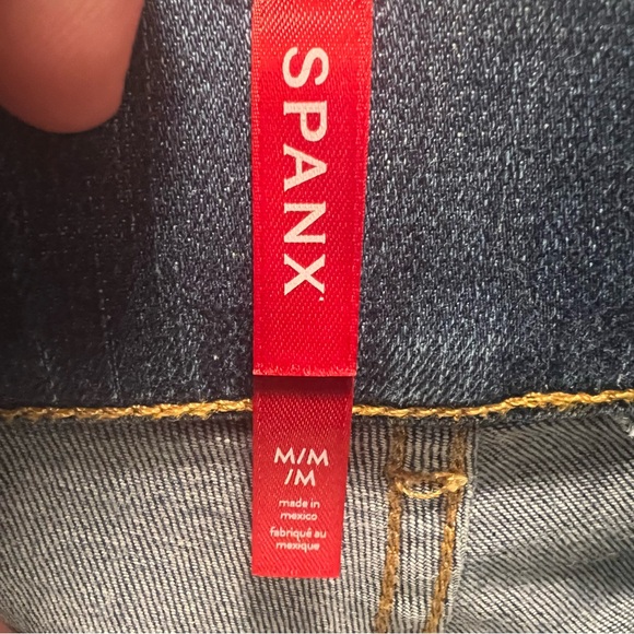 Spanx Seamed Front Wide Leg Jeans Womens Medium 20407R Vintage Indigo PullOn - Picture 5 of 13